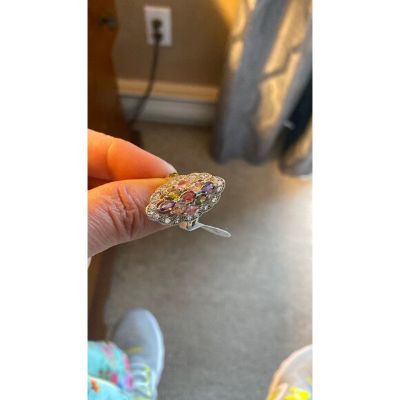 NWT Exquisite Multicolor cubic zirconia divert ring size 8 - Picture 10 of 10